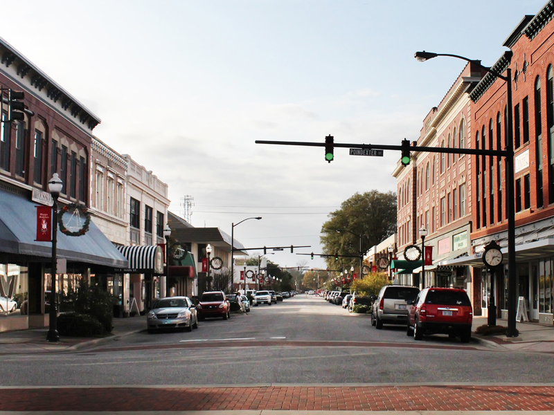 Main Street  Commercial District Tour